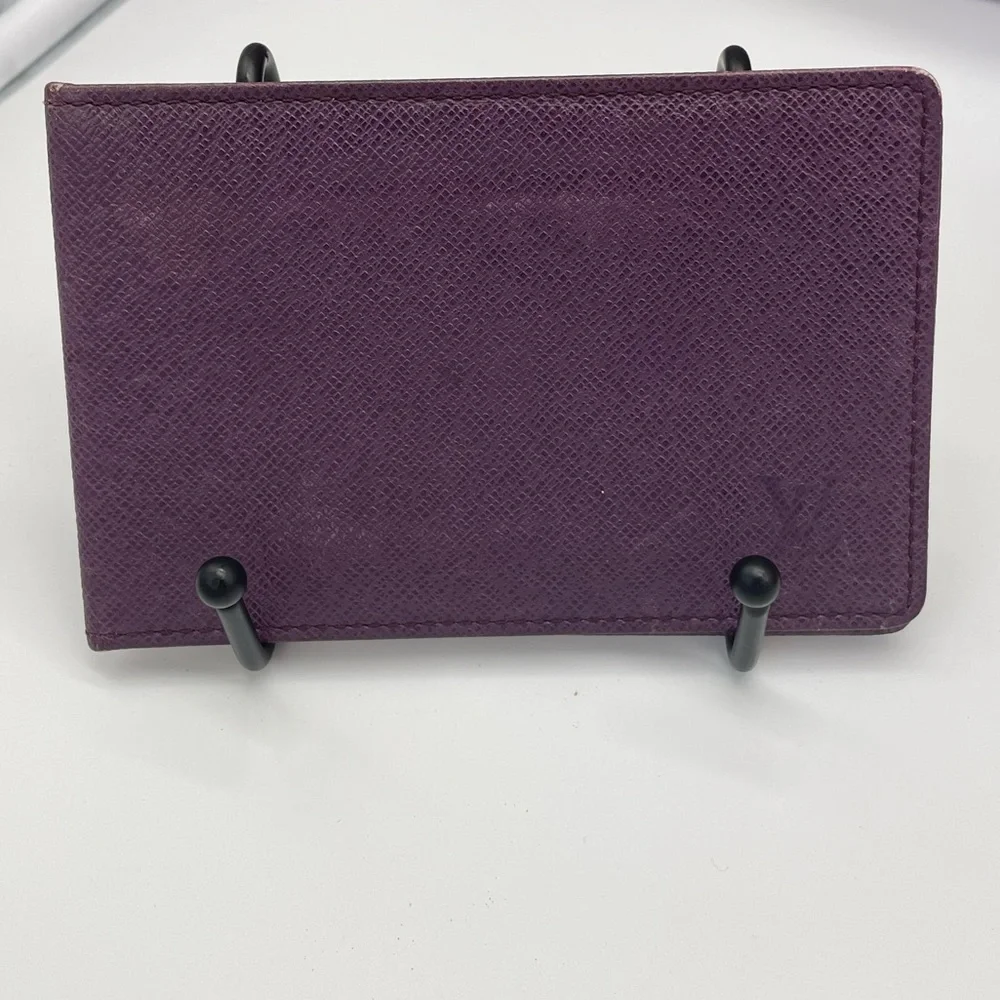 Louis Vuitton Purple Taiga Card Holder Wallet